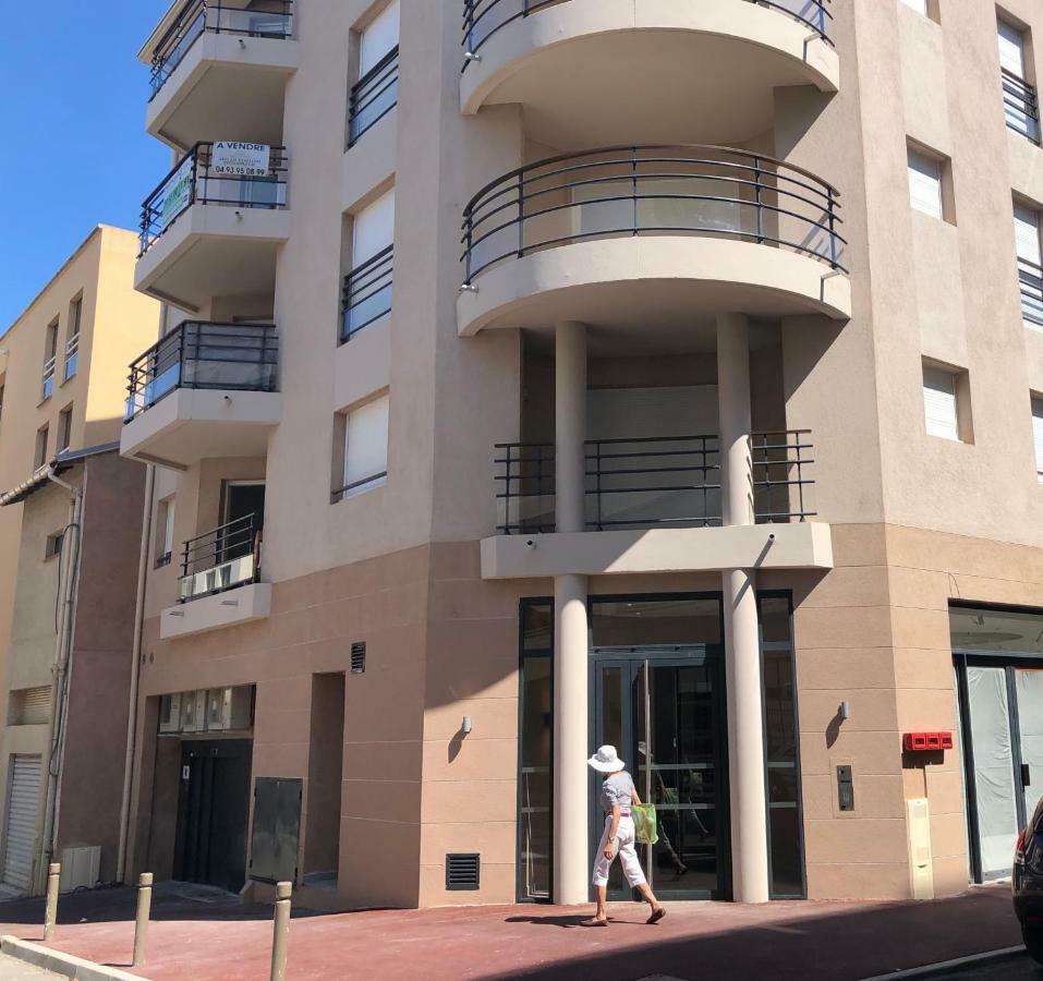 Appt Moderne Vieil Antibes 3 Piec Lägenhet Exteriör bild